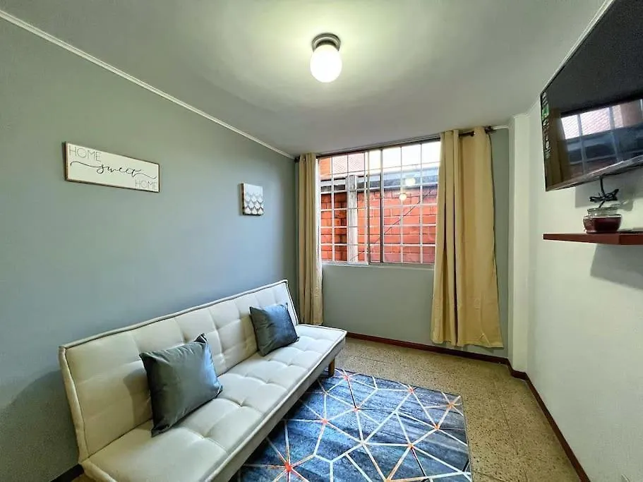Apartamento Cerca Al Estadio Medellin